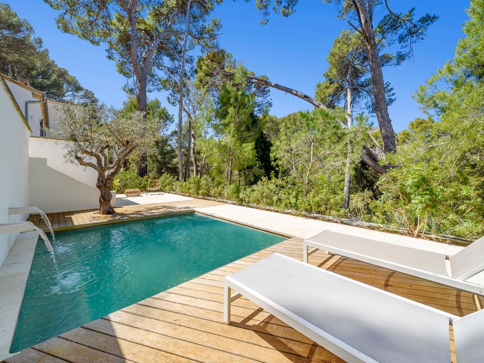 Properties for sale in Cala Sant Vicenc (Pollenca), Majorca Kyero